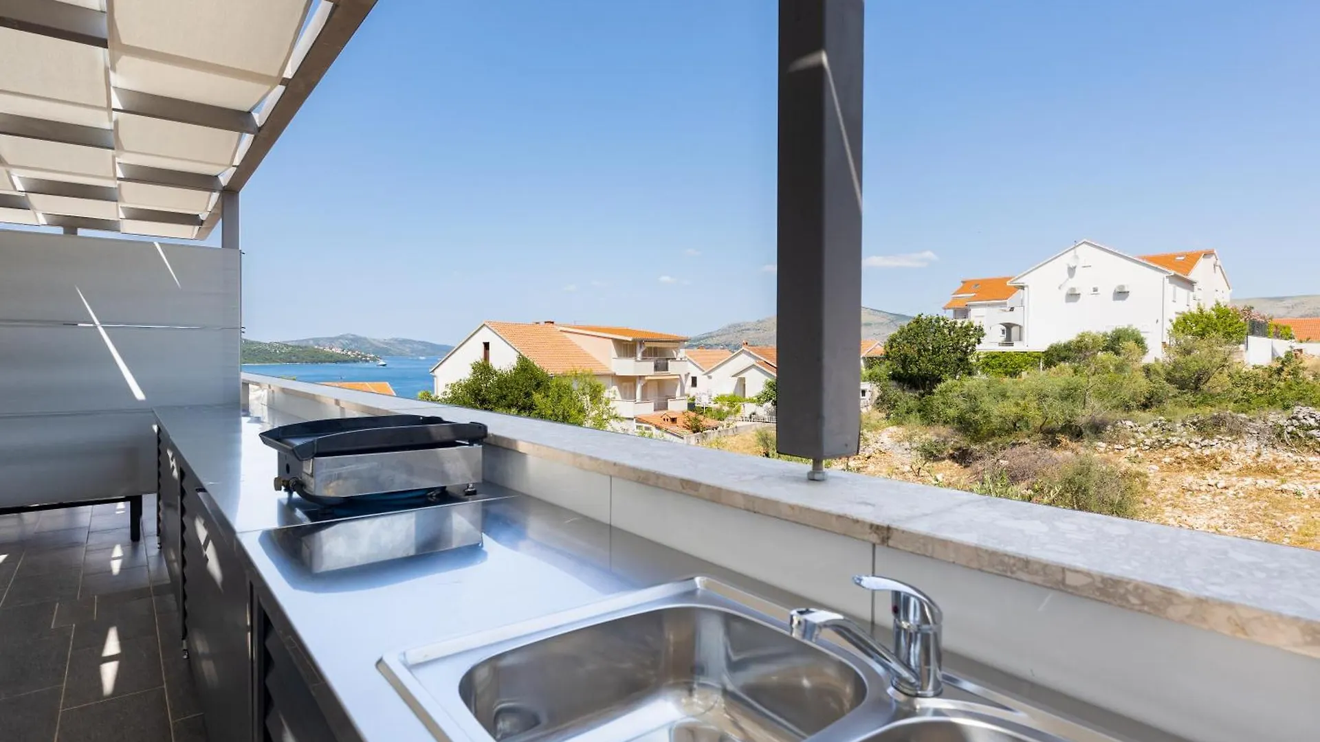 Agava Lux Apartment Trogir 0*,